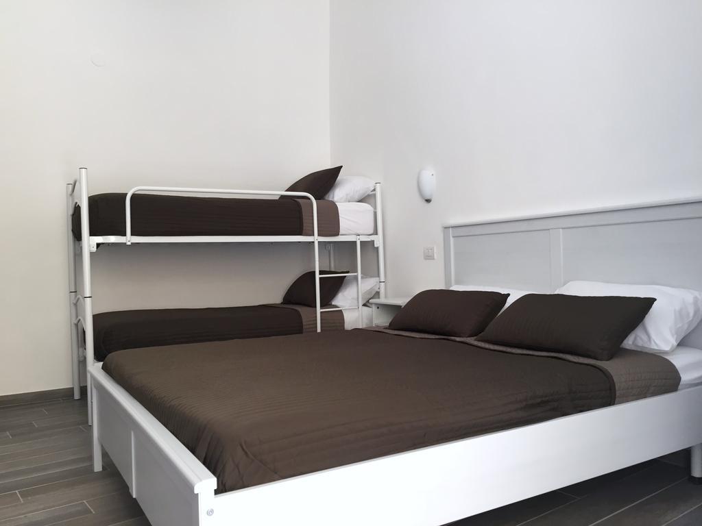 B&B 62 Marinai Bari Oda fotoğraf
